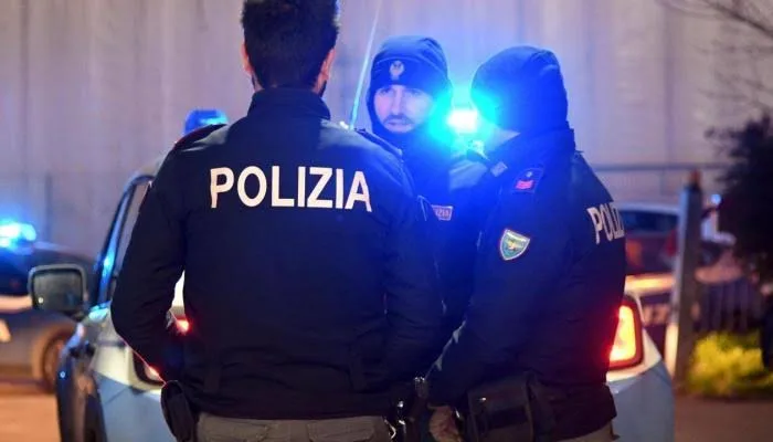 إيطاليا: سقوط شجرة في فينيسيا يُسفر عن إصابة 12 شخصًا، من بينهم سياح دوليين