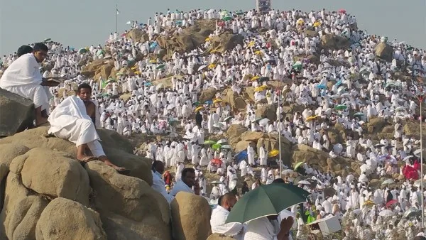كيف تصبح من الفائزين في يوم عرفة: خطوات سهلة لتكون من العتقاء كيف تصبح من الفائزين في يوم عرفة: خطوات سهلة لتكون من العتقاء
