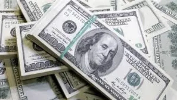 اكتشف أسعار الدولار والعملات الأجنبية اليوم