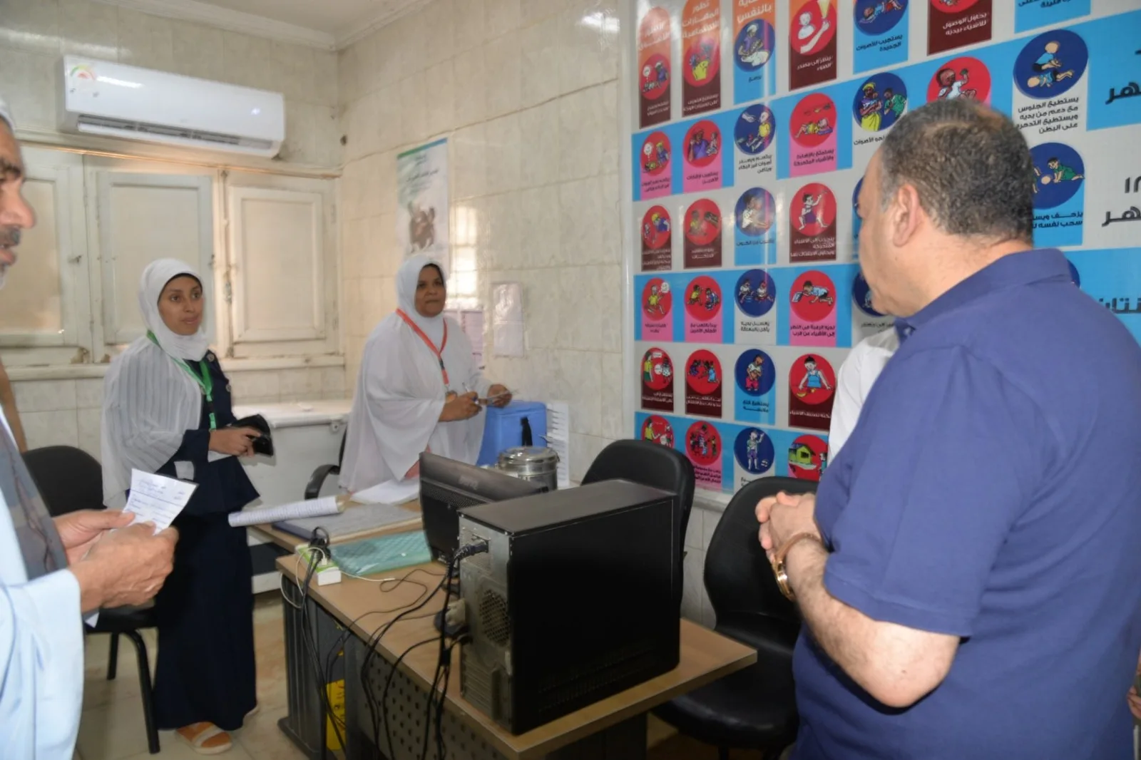 محافظ أسيوط يزور المركز الصحي الحضري لتقييم جودة الخدمات الطبية المتاحة محافظ أسيوط يزور المركز الصحي الحضري لتقييم جودة الخدمات الطبية المتاحة