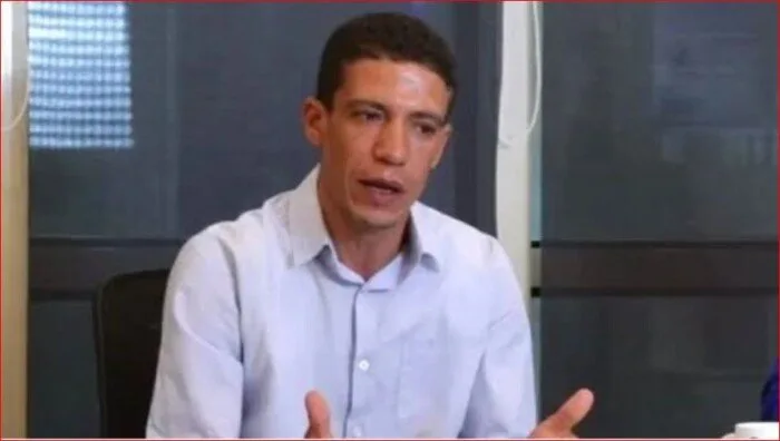 محمد عادل، بطل واقعة كشري التحرير، يتصدر الترند مجددًا بتهمة الاعتداء والسرقة محمد عادل، بطل واقعة كشري التحرير، يتصدر الترند مجددًا بتهمة الاعتداء والسرقة