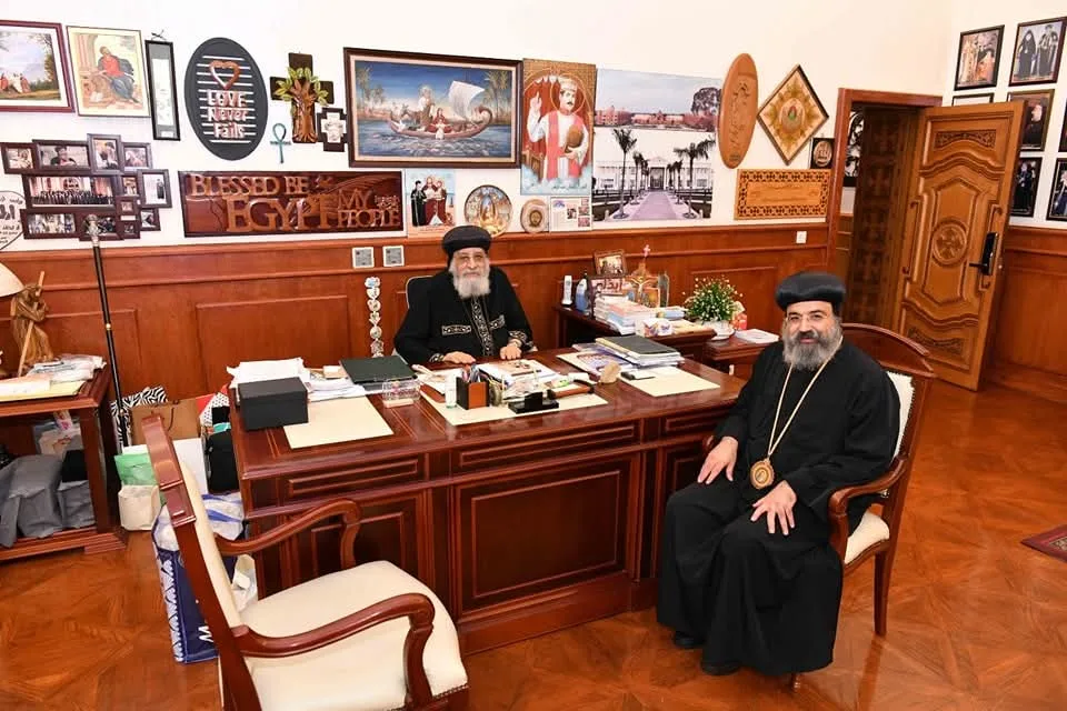 لإجراء مناقشات حول شؤون الخدمة.. البابا تواضروس يستقبل ثلاثة أساقفة من المهجر | صور لإجراء مناقشات حول شؤون الخدمة.. البابا تواضروس يستقبل ثلاثة أساقفة من المهجر | صور