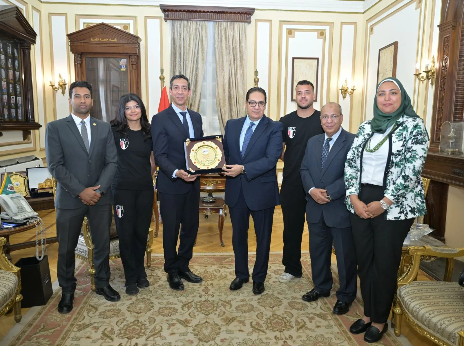 جامعة القاهرة تعزز الرياضة المصرية من خلال شراكة قوية مع الاتحاد المصري لألعاب القوى جامعة القاهرة تعزز الرياضة المصرية من خلال شراكة قوية مع الاتحاد المصري لألعاب القوى