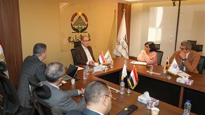 أمانة العضوية في حزب الجبهة الوطنية تصادق على استراتيجية توسيع القاعدة الشعبية وإطلاق أول نظام رقمي للحزب. أمانة العضوية في حزب الجبهة الوطنية تصادق على استراتيجية توسيع القاعدة الشعبية وإطلاق أول نظام رقمي للحزب.