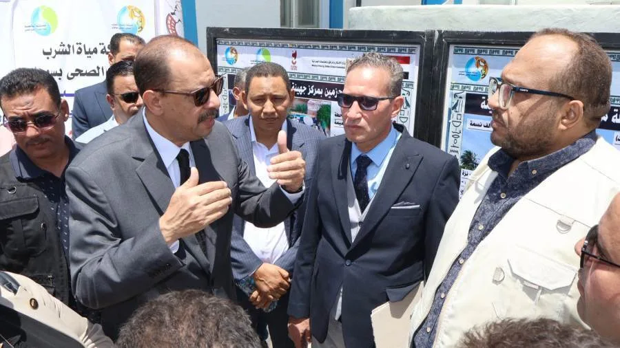 محافظ سوهاج يعلن بدء التشغيل التجريبي لمحطة مياه المحزمين بجهينة بعد عملية التحديث.