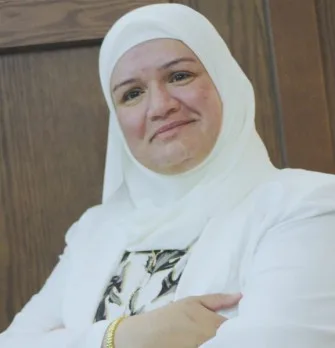 د. مي بكليزي: “العابرة والبقايا: دراسة ذرائعية لتفكك الهوية الأنثوية وتغيرات المعنى” د. مي بكليزي: “العابرة والبقايا: دراسة ذرائعية لتفكك الهوية الأنثوية وتغيرات المعنى”