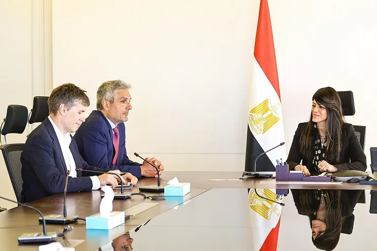 المشاط: نسعى لتغيير الهيكل الاقتصادي المصري نحو تعزيز النمو القائم على الاستثمار والإنتاج المشاط: نسعى لتغيير الهيكل الاقتصادي المصري نحو تعزيز النمو القائم على الاستثمار والإنتاج