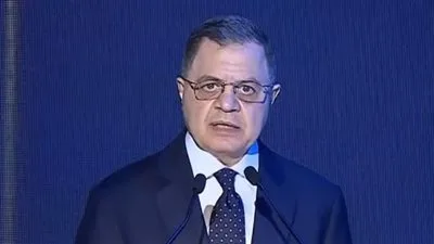 وزير الداخلية يقدم التهاني لرئيس الوزراء بمناسبة عيد الأضحى المبارك وزير الداخلية يقدم التهاني لرئيس الوزراء بمناسبة عيد الأضحى المبارك