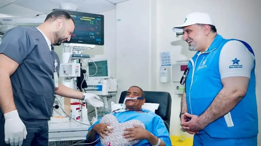 حاج مصري يتعافى من نوبة قلبية ويستعد لاستكمال مناسك الحج بعد تلقي العلاج في مدينة الملك عبدالله الطبية حاج مصري يتعافى من نوبة قلبية ويستعد لاستكمال مناسك الحج بعد تلقي العلاج في مدينة الملك عبدالله الطبية