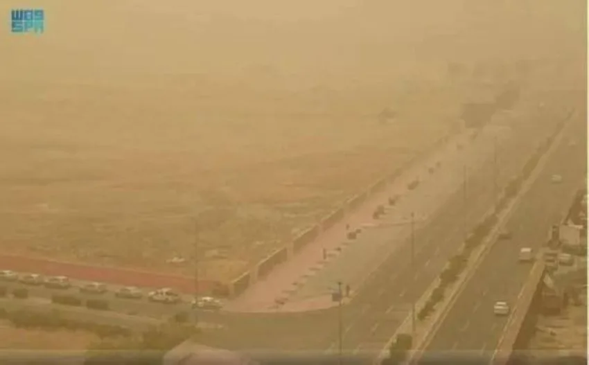 الأرصاد الجوية: رياح قوية وغبار في محافظة شرورة الأرصاد الجوية: رياح قوية وغبار في محافظة شرورة