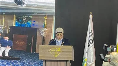 هالة أبو السعد تستعرض أولويات جمعية سيدات أعمال المستقبل خلال المرحلة المقبلة في احتفالية مرور 25 عاماً. هالة أبو السعد تستعرض أولويات جمعية سيدات أعمال المستقبل خلال المرحلة المقبلة في احتفالية مرور 25 عاماً.