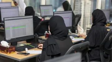 ما هو مقدار المصروفات على الرواتب والأجور في ميزانية قطر خلال الربع الأول من 2025؟