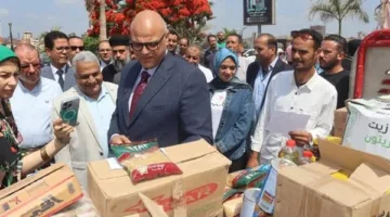 صور.. محافظ القليوبية يزور منافذ «خير مزارعنا لأهالينا» بمناسبة عيد الأضحى