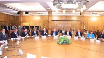 محافظ القاهرة يشارك في الانطلاق الأول للنسخة الثالثة من المؤتمر الدولي حول المناخ والبيئة