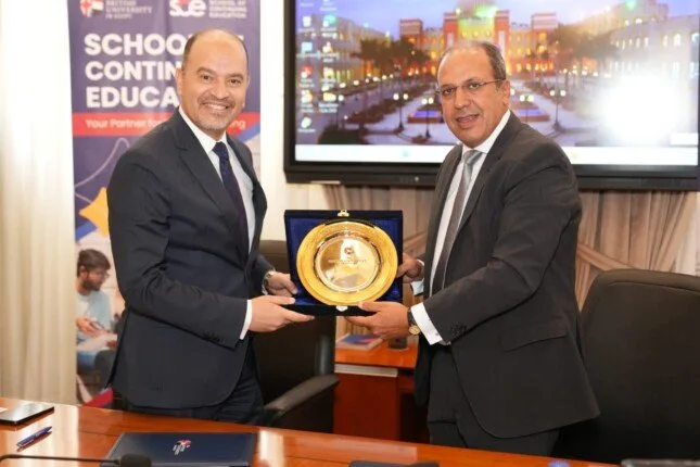الجامعة البريطانية تبرم اتفاقية تعاون مع المعهد المصرفي المصري الجامعة البريطانية تبرم اتفاقية تعاون مع المعهد المصرفي المصري