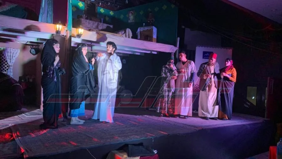 طلاب جامعة كفر الشيخ يبرزون إبداعاتهم في مهرجان المسرح طلاب جامعة كفر الشيخ يبرزون إبداعاتهم في مهرجان المسرح