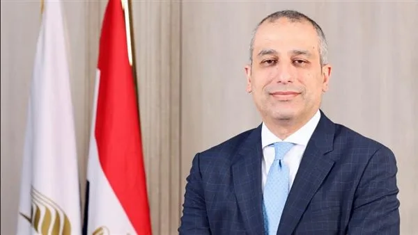 محمد أبو السعود، المدير التنفيذي للبنك الزراعي المصري، يصبح عضوًا في مجلس إدارة اتحاد بنوك مصر. محمد أبو السعود، المدير التنفيذي للبنك الزراعي المصري، يصبح عضوًا في مجلس إدارة اتحاد بنوك مصر.