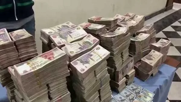تورط “منياوي” في غسل 100 مليون جنيه عبر سمسرة الهجرة غير الشرعية تورط “منياوي” في غسل 100 مليون جنيه عبر سمسرة الهجرة غير الشرعية