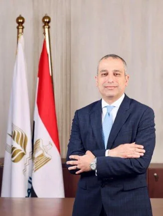 الرئيس التنفيذي للبنك الزراعي يصبح عضوًا في مجلس إدارة اتحاد البنوك المصرية الرئيس التنفيذي للبنك الزراعي يصبح عضوًا في مجلس إدارة اتحاد البنوك المصرية