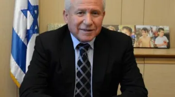 وزير إسرائيلي: لا يسمح بدخول أي فرد من غزة إلى إسرائيل للعمل أو لتلقي العلاج مستقبلاً