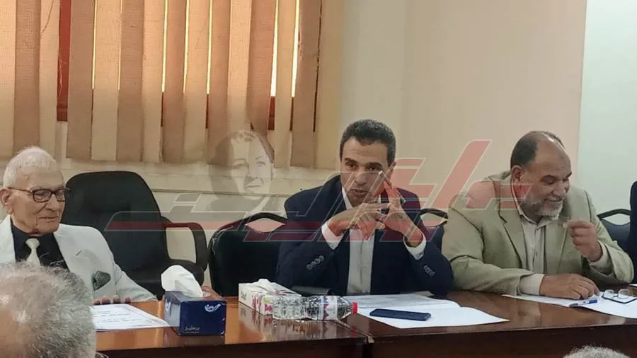 إجراء مقابلات مع المرشحين لتجديد الوظائف الإشرافية في كفر الشيخ إجراء مقابلات مع المرشحين لتجديد الوظائف الإشرافية في كفر الشيخ