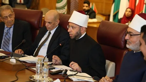 وزير الأوقاف يشارك في إطلاق النسخة الثالثة من المؤتمر الدولي حول المناخ والبيئة.. صور وزير الأوقاف يشارك في إطلاق النسخة الثالثة من المؤتمر الدولي حول المناخ والبيئة.. صور