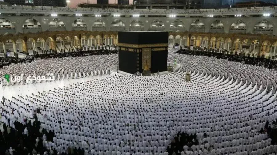 وزير الحج يشدد على أهمية اتباع اللوائح والتوجيهات لضمان سلامة الحجاج وزير الحج يشدد على أهمية اتباع اللوائح والتوجيهات لضمان سلامة الحجاج