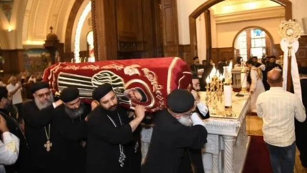 حتى 10 يونيو.. انطلاق احتفالات عيد “الأنبا أبرآم” في إيبارشية الفيوم حتى 10 يونيو.. انطلاق احتفالات عيد “الأنبا أبرآم” في إيبارشية الفيوم