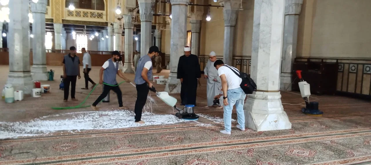 بدء حملة تنظيف شاملة في مساجد الغربية استعدادًا لعيد الأضحى المبارك