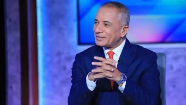 أحمد موسى يطلق حلقة مميزة من “محطات الأتوبيس الترددي” برفقة الفريق كامل الوزير.. فيديو أحمد موسى يطلق حلقة مميزة من “محطات الأتوبيس الترددي” برفقة الفريق كامل الوزير.. فيديو