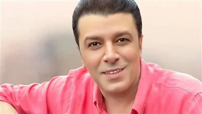 مصطفى كامل يطلق ثالث أغاني ألبومه الجديد “حب مين” مصطفى كامل يطلق ثالث أغاني ألبومه الجديد “حب مين”