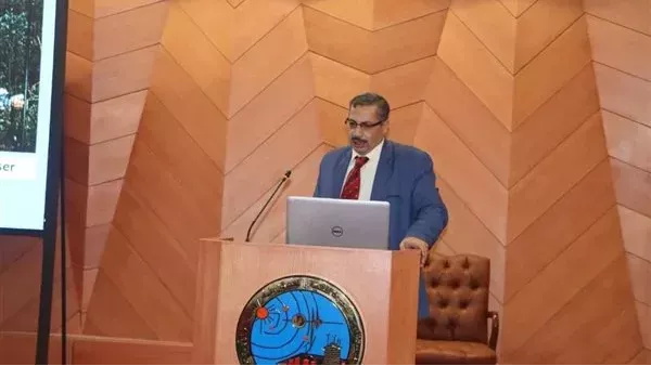 عاجل.. رئيس معهد الفلك: الزلازل الأخيرة ليست مصدر خطر كبير عاجل.. رئيس معهد الفلك: الزلازل الأخيرة ليست مصدر خطر كبير