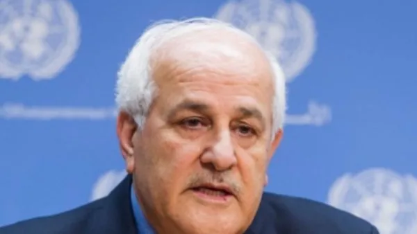 مندوب فلسطين لدى الأمم المتحدة يطالب بإرسال قوات دولية لتوزيع المساعدات الإنسانية مندوب فلسطين لدى الأمم المتحدة يطالب بإرسال قوات دولية لتوزيع المساعدات الإنسانية