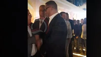 نجوم الأهلي والزمالك يشاركون في عزاء والدة عمرو الجنايني، عضو لجنة التخطيط بنادي الزمالك (فيديو) نجوم الأهلي والزمالك يشاركون في عزاء والدة عمرو الجنايني، عضو لجنة التخطيط بنادي الزمالك (فيديو)