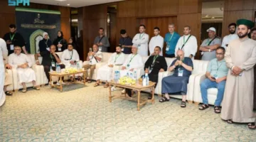 الهباش ووزير الأوقاف يجتمعان بالحجاج الفلسطينيين الذين تم استضافتهم في برنامج ضيوف خادم الحرمين الشريفين