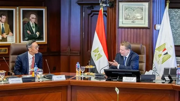 محافظ البنك المركزي: العلاقات الاستراتيجية بين مصر والصين تسهم بشكل أساسي في تعزيز التعاون الاقتصادي والمالي بين البلدين محافظ البنك المركزي: العلاقات الاستراتيجية بين مصر والصين تسهم بشكل أساسي في تعزيز التعاون الاقتصادي والمالي بين البلدين
