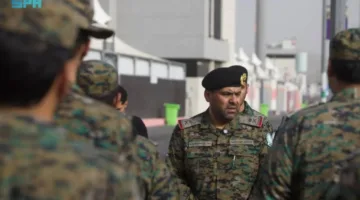 اللواء العنزي يقوم بتفقد أنشطة وكالة الأفواج الأمنية المشاركة في موسم الحج