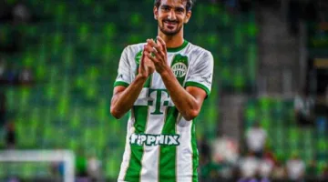 بشكل رسمي.. الأهلي يعلن عن تعاقده مع محمد علي بن رمضان