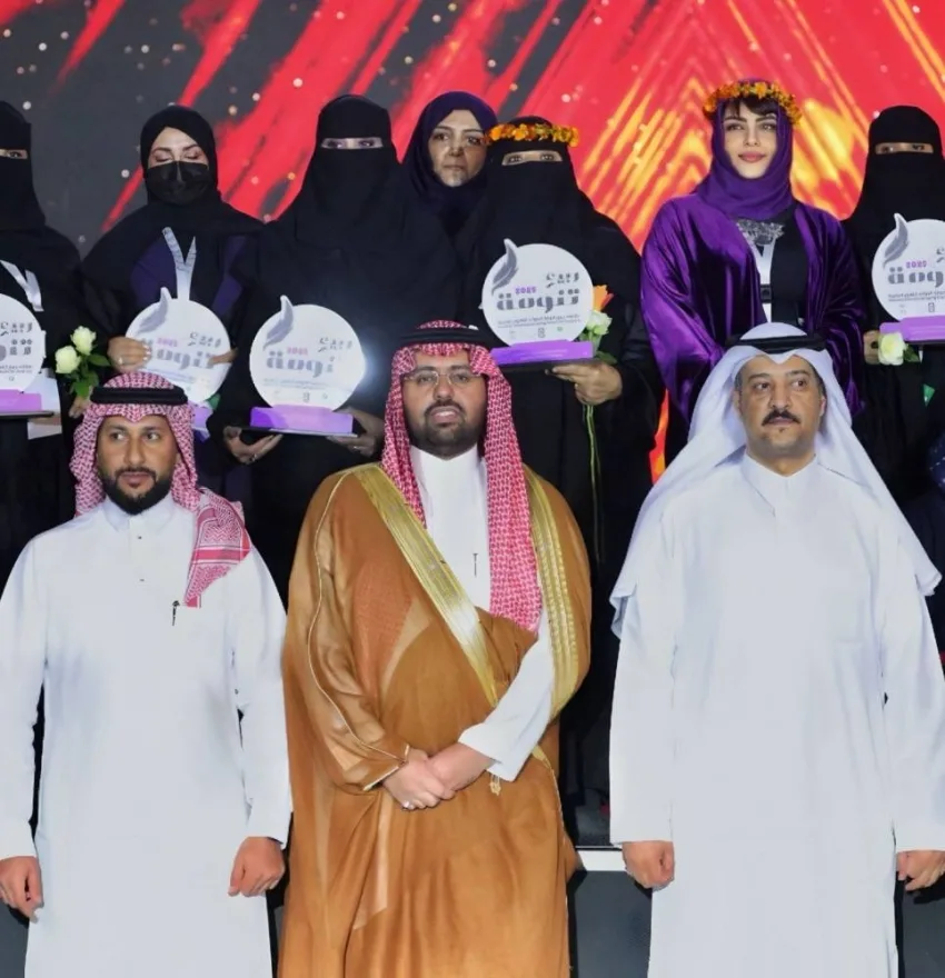 مها تواصل مسيرة والدها الفنية عبدالحليم رضوي في مهرجان ربيع تنومة للفنون مها تواصل مسيرة والدها الفنية عبدالحليم رضوي في مهرجان ربيع تنومة للفنون