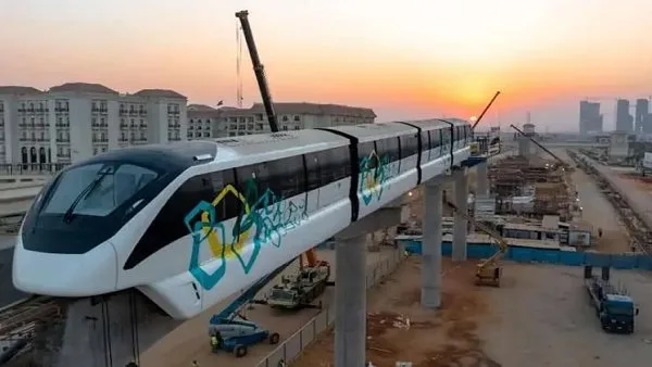 كامل الوزير: المونوريل لديه القدرة على نقل 80 ألف راكب كل ساعة كامل الوزير: المونوريل لديه القدرة على نقل 80 ألف راكب كل ساعة