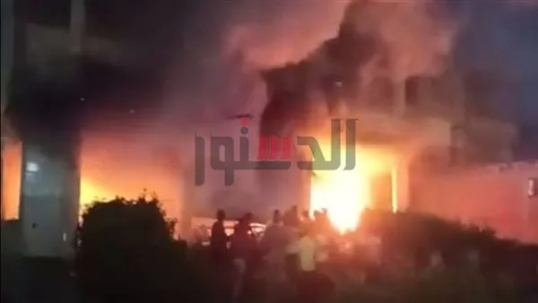 نيران ضخمة تلتهم معرض حرفي للأجهزة الكهربائية في سمنود الغربية وتسبب خسائر تقدر بالملايين نيران ضخمة تلتهم معرض حرفي للأجهزة الكهربائية في سمنود الغربية وتسبب خسائر تقدر بالملايين
