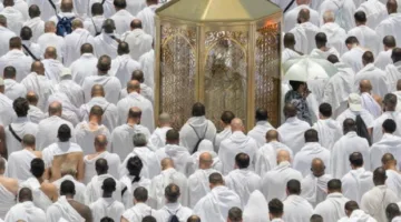 «وَاجْعَلُوا مِن مَكَانِ إِبْرَاهِيمَ مَحَلًّا لِلصَّلَاة»