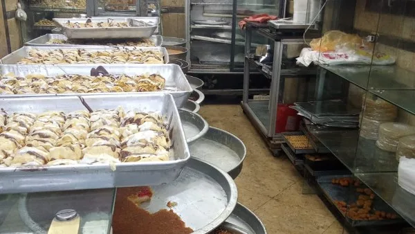 صحة بني سويف: تسجيل 173 مخالفة وإتلاف 238 كيلو جرامًا من المواد الغذائية غير مناسبة للاستهلاك. صحة بني سويف: تسجيل 173 مخالفة وإتلاف 238 كيلو جرامًا من المواد الغذائية غير مناسبة للاستهلاك.