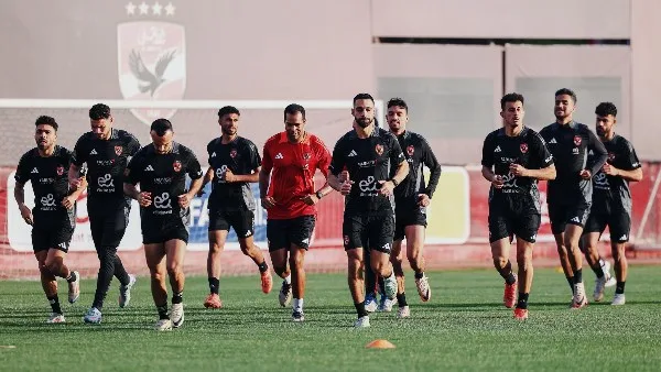 خلفيات اجتماع الأهلي لتحديد قائمة المشاركين في كأس العالم للأندية خلفيات اجتماع الأهلي لتحديد قائمة المشاركين في كأس العالم للأندية
