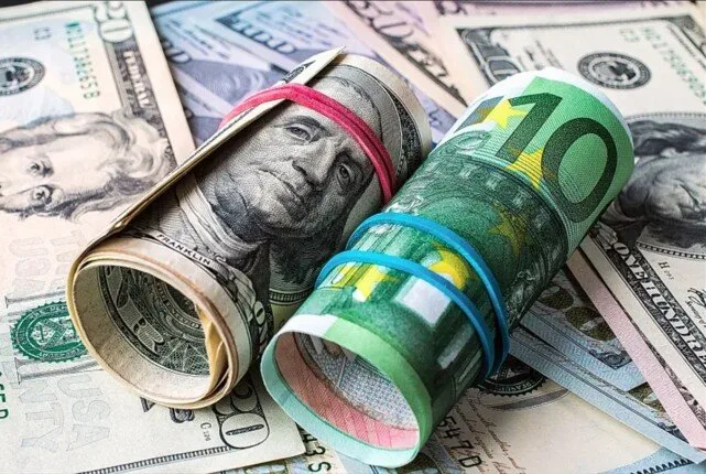أسعار العملات المحلية والأجنبية بتاريخ الأربعاء 4 يونيو 2025 في اليوم الثامن من شهر ذي الحجة أسعار العملات المحلية والأجنبية بتاريخ الأربعاء 4 يونيو 2025 في اليوم الثامن من شهر ذي الحجة