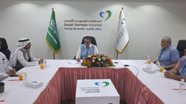 خالد عبدالغفار يزور العيادات الطبية للاطلاع على صحة الحجاج المصريين خالد عبدالغفار يزور العيادات الطبية للاطلاع على صحة الحجاج المصريين