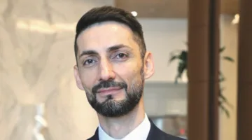 فندق أغورا الدوحة يعلن عن ترقية كريستيان تروكا إلى موقع مدير الفندق