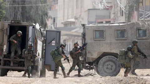 الجيش الإسرائيلي launches an operation in Far’a camp and Tamoun town in the West Bank. الجيش الإسرائيلي launches an operation in Far’a camp and Tamoun town in the West Bank.