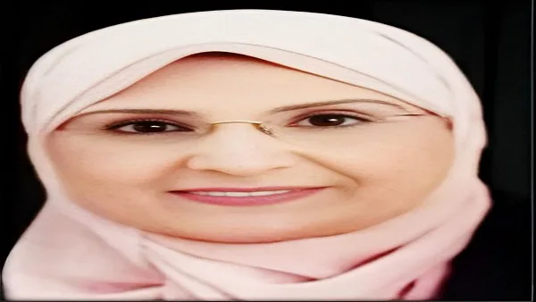 رئيس جامعة القاهرة يختار الدكتورة سهير رمضان لمنصب عميدة كلية العلوم رئيس جامعة القاهرة يختار الدكتورة سهير رمضان لمنصب عميدة كلية العلوم