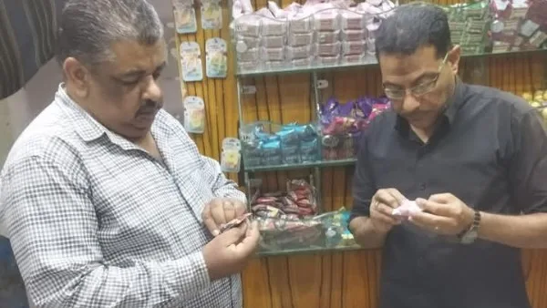 إصدار 25 محضراً خلال حملة رقابية على الأسواق في الوادي الجديد إصدار 25 محضراً خلال حملة رقابية على الأسواق في الوادي الجديد